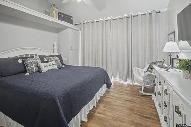 Water view, turnkey, low maintenance, updated and remodeled unit - photo 12