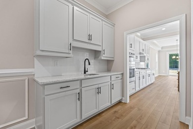 REDUCED & READY FOR MOVE IN: Discover this property through our - photo 14