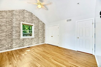 Nestled in the highly sought-after Tiana Shores enclave of - photo 16
