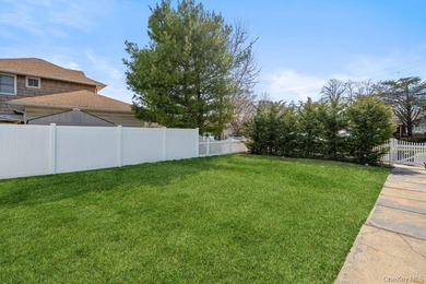 Welcome to this beautiful 3 bedroom home in Lindenhurst. Updated - photo 19