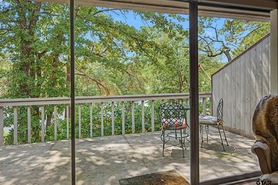 Water view, turnkey, low maintenance, updated and remodeled unit - photo 21