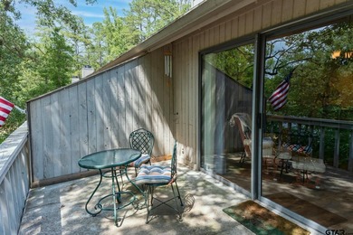 Water view, turnkey, low maintenance, updated and remodeled unit - photo 22