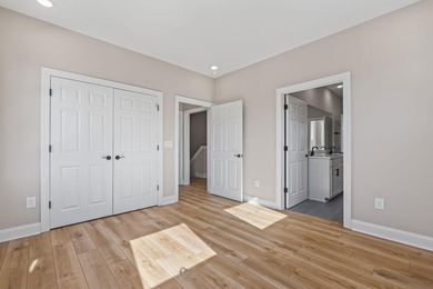 REDUCED & READY FOR MOVE IN: Discover this property through our - photo 31