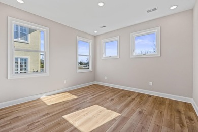 REDUCED & READY FOR MOVE IN: Discover this property through our - photo 35