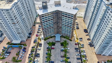 Bright, Airy corner unit in the newly renovated Galt Ocean - photo 41