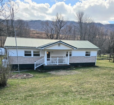 Clinch River Home For Sale in Tazewell Virginia