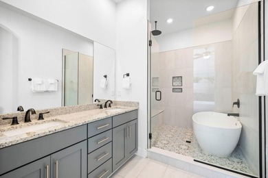 Sleeping up to 10 guests, 62 Charming Way offers two bedrooms - photo 15