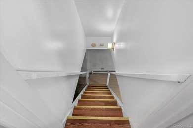 Legal one dwelling detached home in the Bronx featuring 3 - photo 16