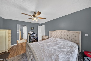 Welcome to Sunward, a well-maintained community ideally situated - photo 17
