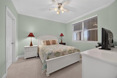 This 3 bed 2-1/2 bath condo in Surf Club III is in excellent - photo 17