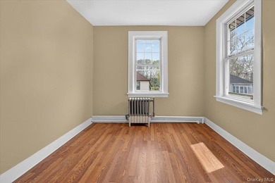 Legal one dwelling detached home in the Bronx featuring 3 - photo 19