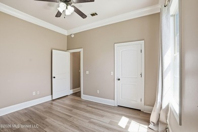 This stunning custom built, one owner home, constructed in 2009 - photo 31