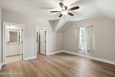 This stunning custom built, one owner home, constructed in 2009 - photo 33
