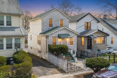 Legal one dwelling detached home in the Bronx featuring 3 - photo 36