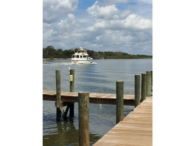 This 3 bed 2-1/2 bath condo in Surf Club III is in excellent - photo 41