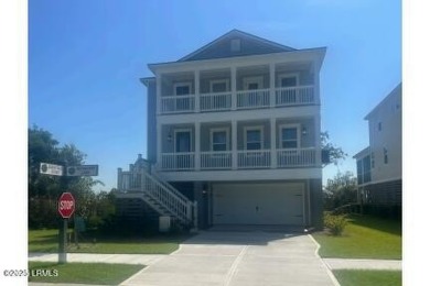 Lake Home For Sale in Beaufort, South Carolina