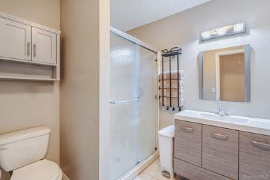 Feel like you're on vacation every day in this private Mastic - photo 20