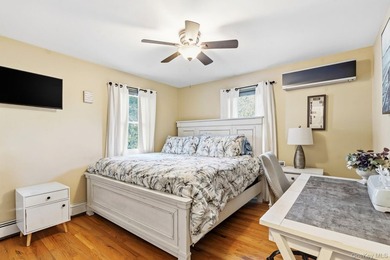 Feel like you're on vacation every day in this private Mastic - photo 21