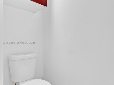 Just bring your suitcase! Fully furnished & move-in ready, this - photo 22