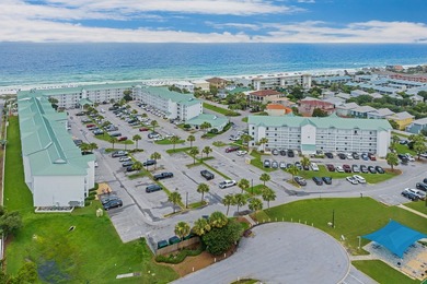 Enjoy coastal charm in this beautifully decorated 1 bed, 1.5 - photo 28