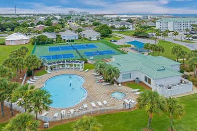 Enjoy coastal charm in this beautifully decorated 1 bed, 1.5 - photo 31
