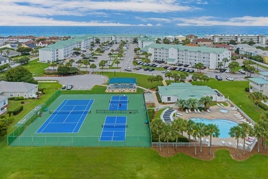 Enjoy coastal charm in this beautifully decorated 1 bed, 1.5 - photo 32