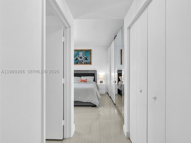 Just bring your suitcase! Fully furnished & move-in ready, this - photo 34
