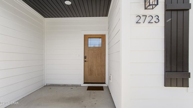 Discover the perfect blend of modern design, convenience, and - photo 3