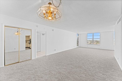 Stunning condominium in beautiful Boca Raton at the Patrician - photo 14