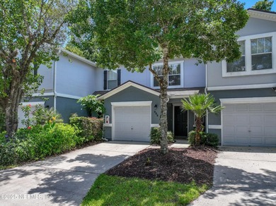 Check out this well-maintained 2-bedroom, 2.5-bath townhome with - photo 5