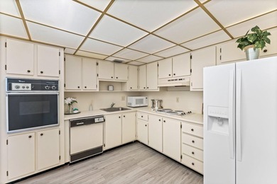 Stunning condominium in beautiful Boca Raton at the Patrician - photo 19