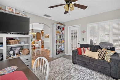 Under contract-accepting backup offers. Welcome to this - photo 21