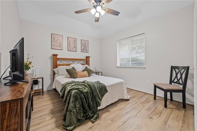 Welcome to 336 Lema Drive in the desirable Northshore - photo 23