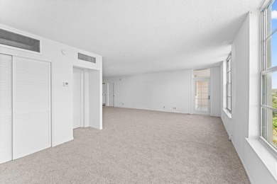 Stunning condominium in beautiful Boca Raton at the Patrician - photo 24