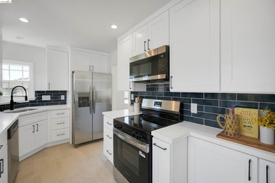 Welcome to one of Castro Valley's most sought-after - photo 25