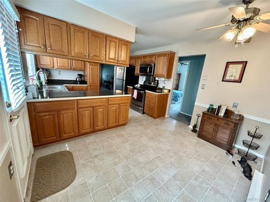 Desirable Expanded Westport model. Situated on one the - photo 10