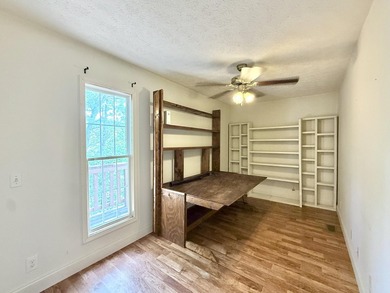 **Lake Cumberland Home for Sale | 4 Bedroom Home Near Boat Ramp - photo 37