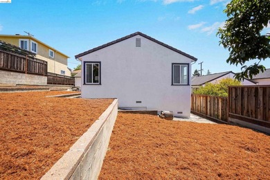 Welcome to one of Castro Valley's most sought-after - photo 45