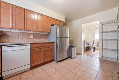 3-bedroom ranch offering 2 full bathrooms, a full finished - photo 10
