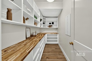 Introducing 'The 148' - Boutique luxury residences set above - photo 10