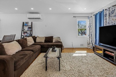 Step into this recently updated 3-bedroom, 1.5-bath home - photo 4