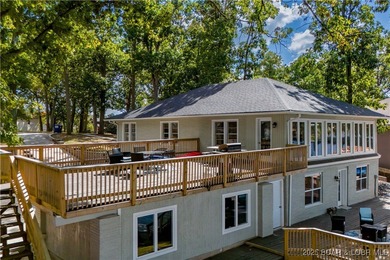Incredible Lakefront Investment Package - Two Updated Homes - photo 27