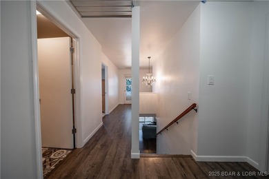 Incredible Lakefront Investment Package - Two Updated Homes - photo 33