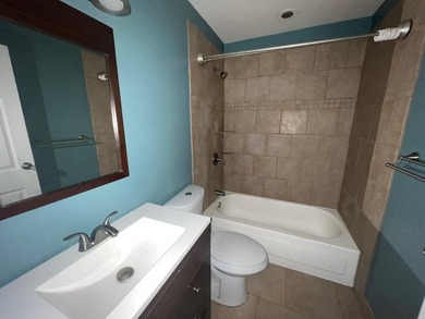 Motivated Seller. Top floor Haleakala Gardens 2 bedroom 2 bath - photo 16