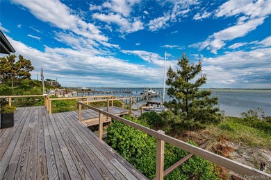 Welcome to 94 Savannah Walk, an exclusive waterfront retreat - photo 17