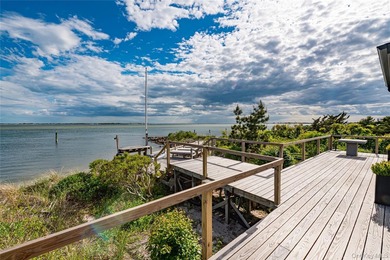 Welcome to 94 Savannah Walk, an exclusive waterfront retreat - photo 19
