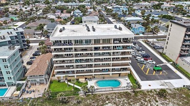 Gorgeous 3 bed/2 bath penthouse in the sought-after Sandcastle - photo 34