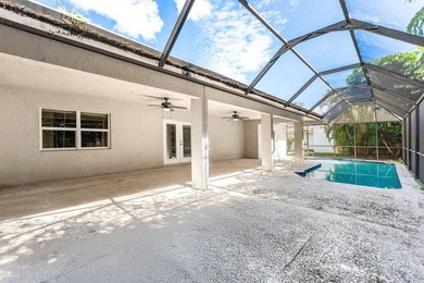 Single-family home located on a quiet cul-de-sac, with no - photo 41