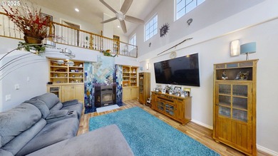 Magnificent custom home located right in town, thoughtfully - photo 4