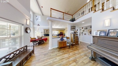 Magnificent custom home located right in town, thoughtfully - photo 6